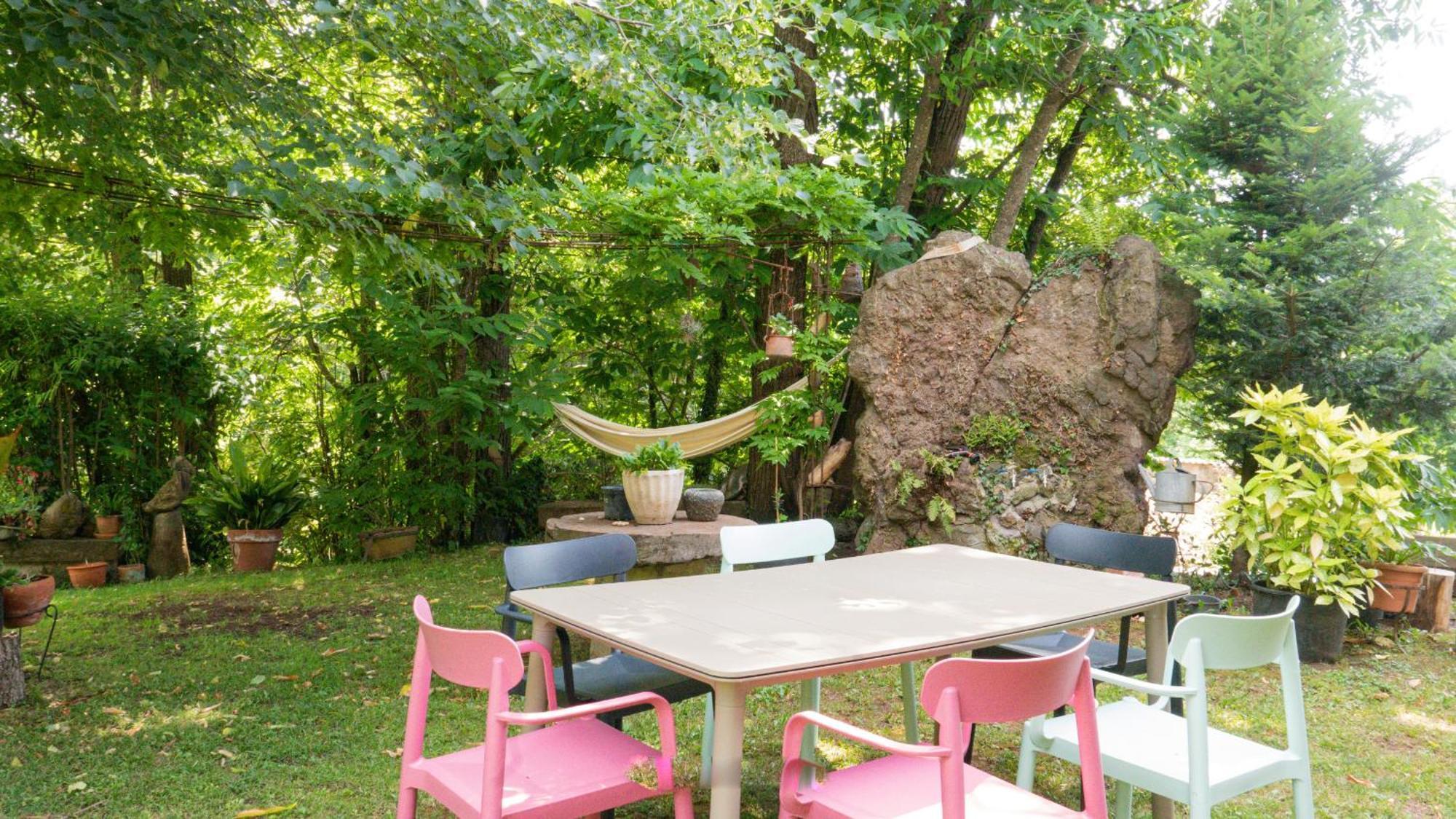 Can Baseia - amb jardí i accés privat a La Fageda Santa Pau Exterior foto